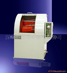 Centrifugal polishing machine