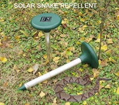 Solar Electronic Snake Repeller