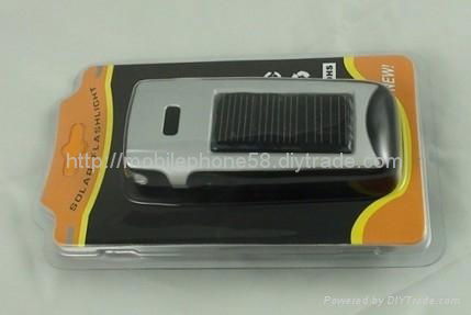 Solar power flashlight 3