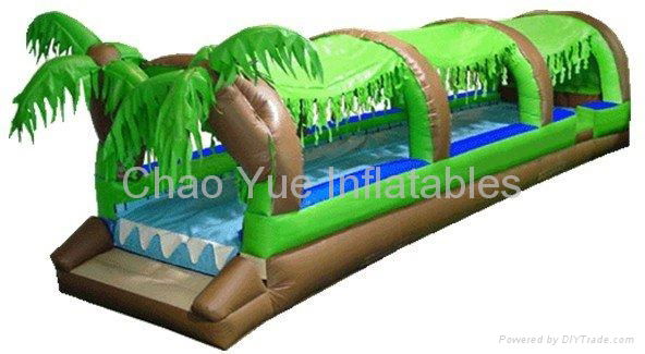 Inflatable water slide 4