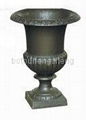 Cast iron/aluminium flower urn/pot 1