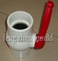 Plastic pipe fitting injection molding 1