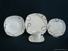 porcelain dinner set