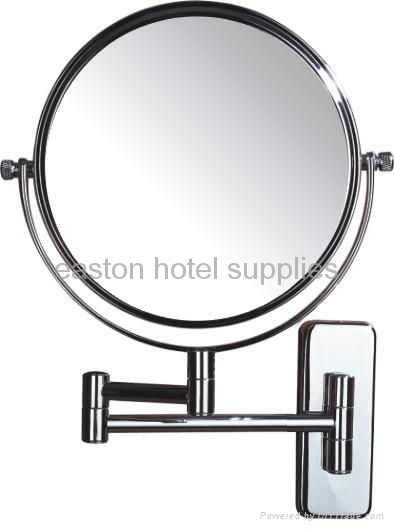 magnifying mirror