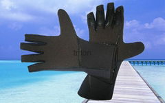 diving gloves