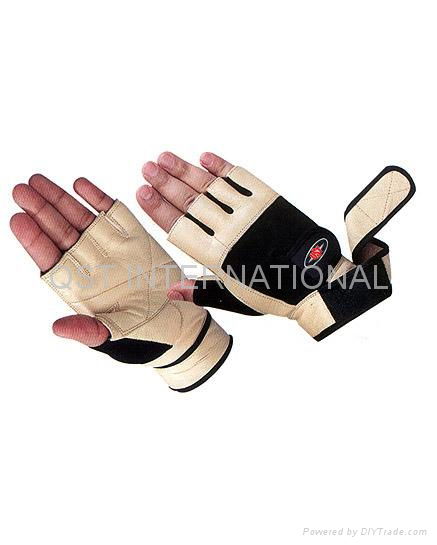 weight lifting gloves