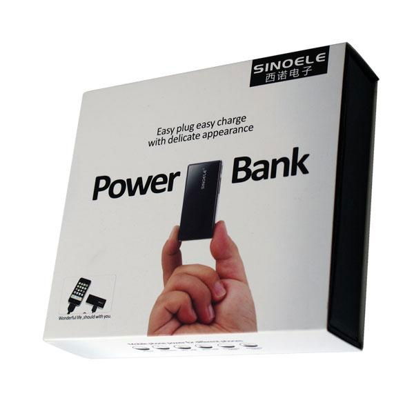 Power Bank B1000 4