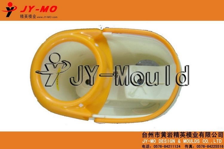 QQ bucket magic mop mould 1