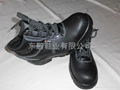 oil resistance shoes 4