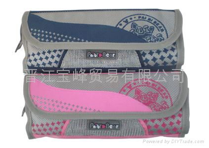 Zippered pencil pouch for stationery