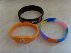 silicone bracelets 