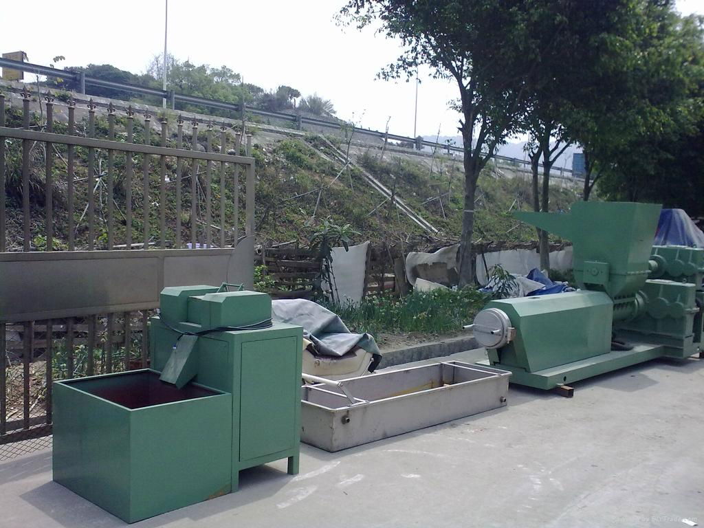 PE FOAM RECYCLING MACHINE 2