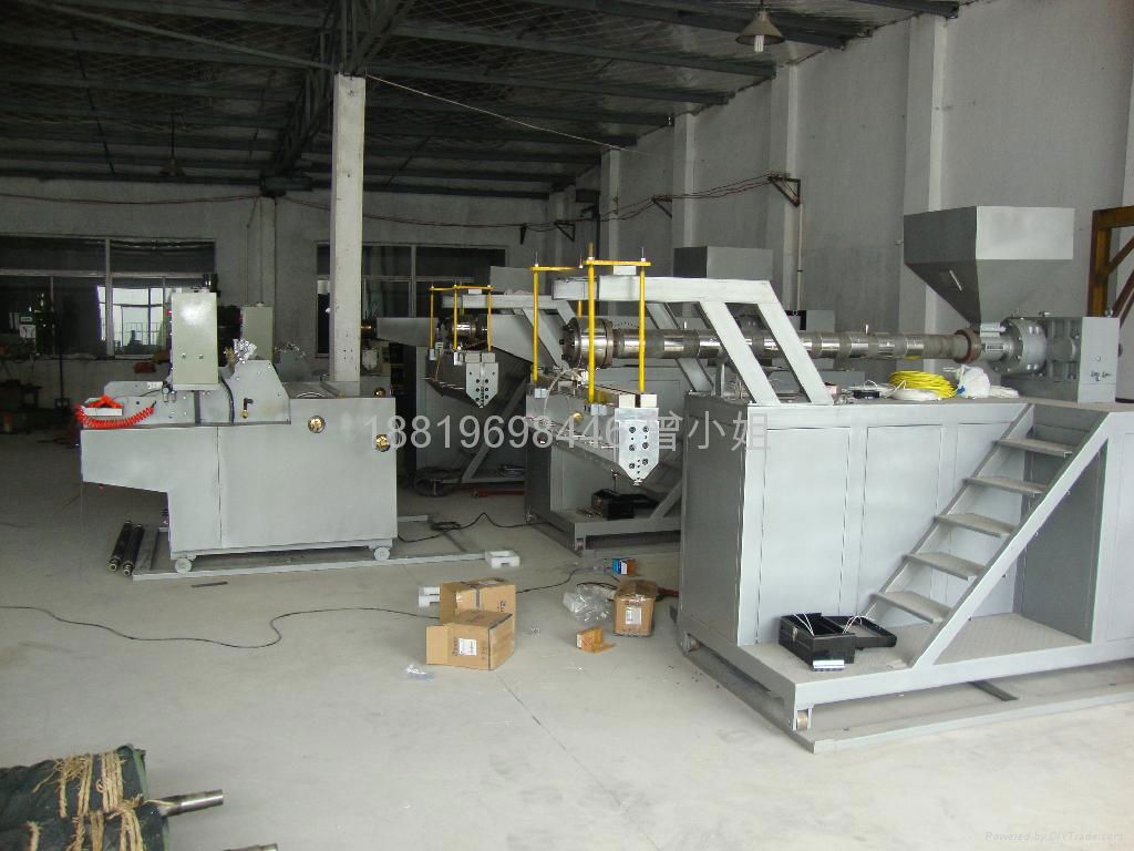 FLY-500 PE STRETCH FILM MACHINE 4