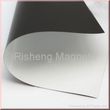 Magnetic inkjet paper 
