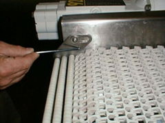 Mesh belt conveyor