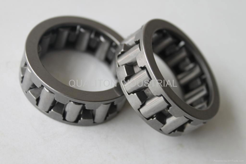 Needle roller bearing 4