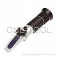 Refractometer for Clinical Protein  1