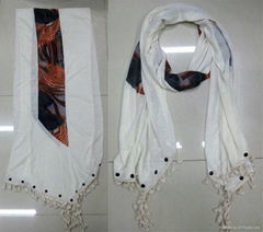 Lady's fashion scarf
