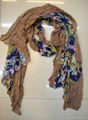 Lady's fashion scarf