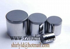 PDC cutters for rock drilling