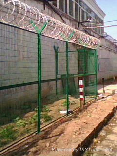 監獄鋼網牆 3