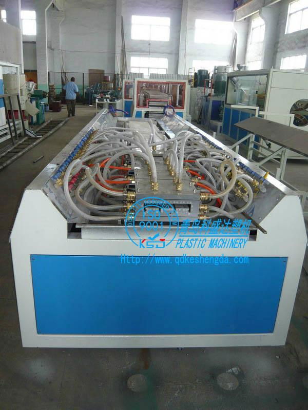 PE Wood Composite (WPC ) Profile Production Line/WPC Extrusion line/ 2