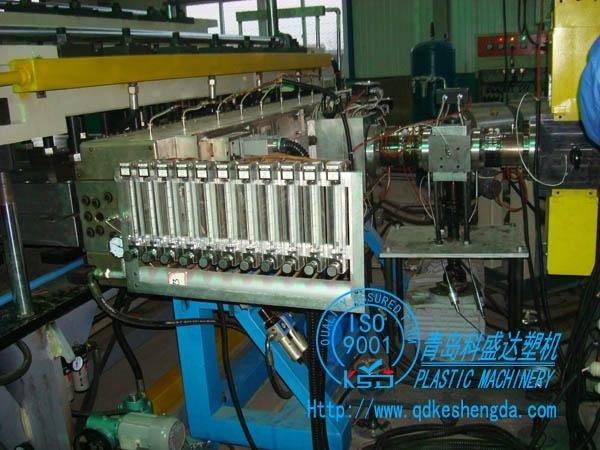  PP、PC Hollowness Grid Board Production Line/Sun Grid Board Exxtrusion Line 3
