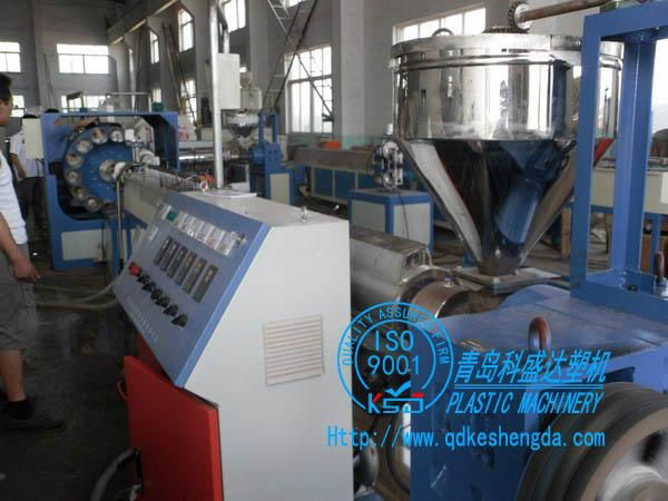 PVC Fiber Reinforced Flexible Pipe Production Line 3