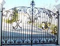 customzied wrought iron gate with high quality and pretty  competitive price 2