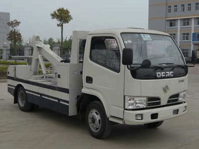 Dongfeng Wrecker Truck