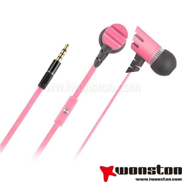 2013 high quality flat cable  mobile phone earphones