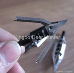 Meet Seeker (undertaker) Expandable broadhead