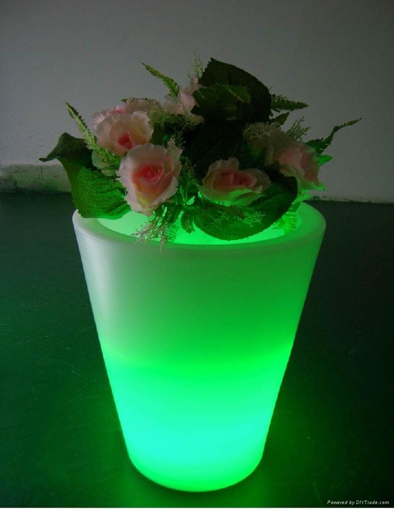 LED flower pot 1