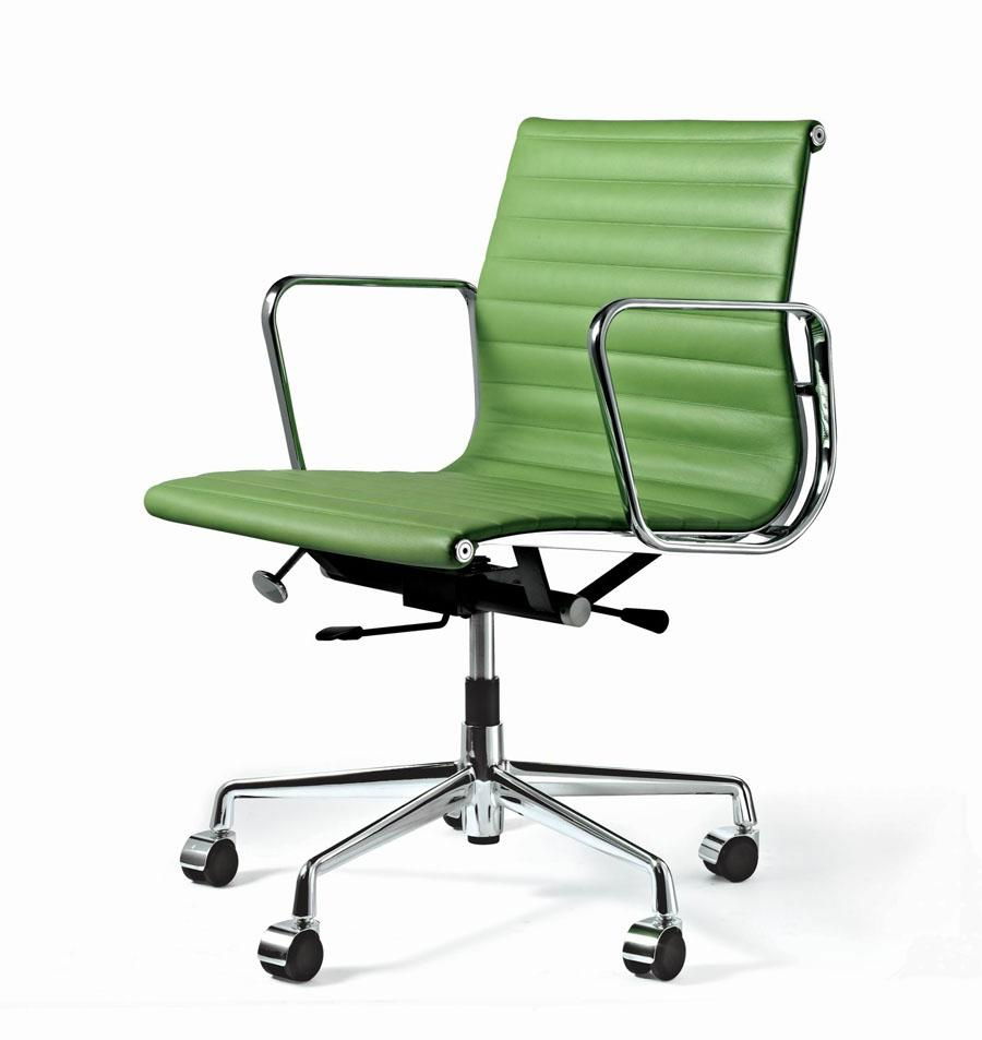 Eames leather chairVA87T-322