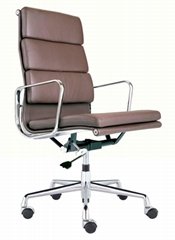 Eames soft pad chairVA106S-322