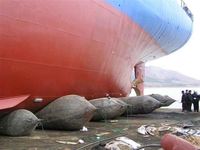 High Pressure Rubber Ship Airbag 4