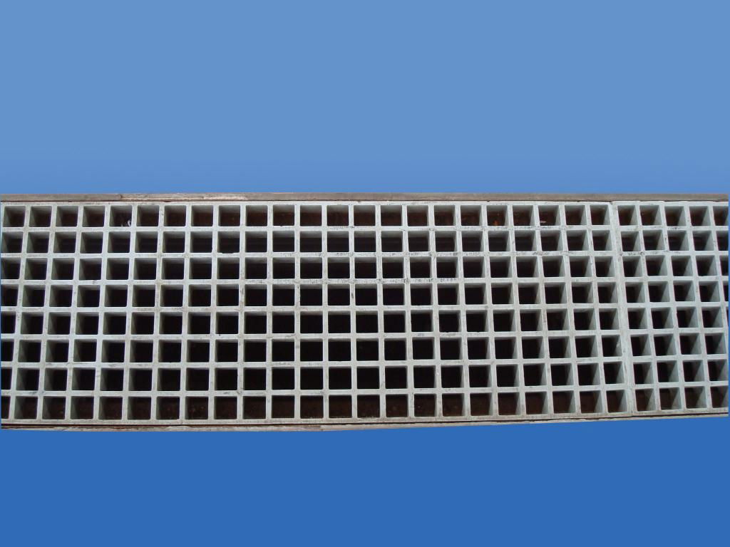 FRP Grating Stair Tread 2