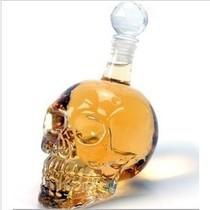 Skull bottle 3