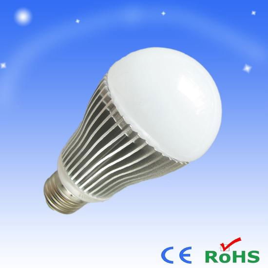 LED 球泡灯 6瓦