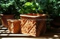 Red terracotta pot with snail design 2