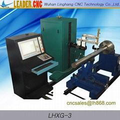 Steel pipe cutting machine