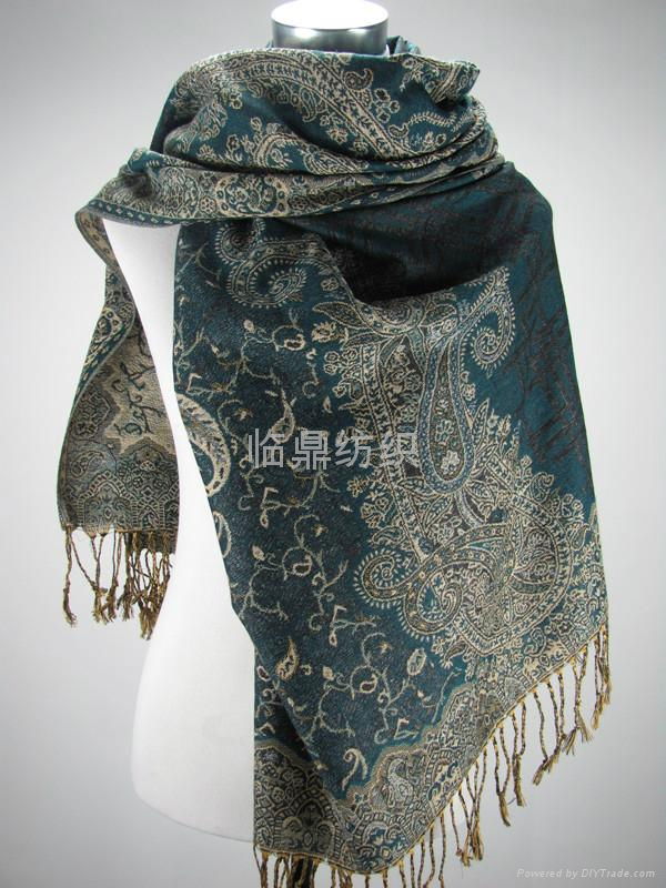 Professional Jacquard Scarf Manufacture 3