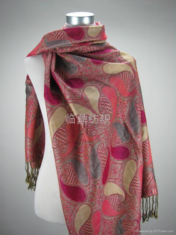 Professional Jacquard Scarf Manufacture 5