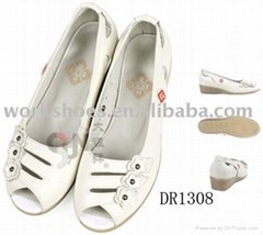 nurse shoes for summer time fashion fishes mouth DR1306