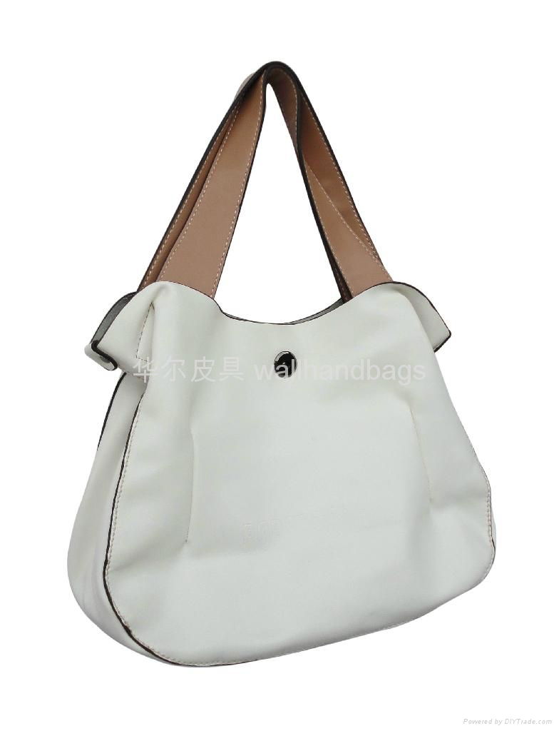 White leisure fashion Handbag with brown handle  4