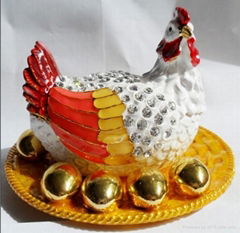 hen and egg Jewelry Box