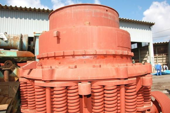 USED "OTSUKA" MODEL CSH-900 CONE CRUSHER S/NO. 4043 4