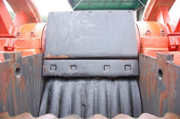 USED GOH 40 inch X 32 inch SINGLE TOGGLE JAW CRUSHER S/NO. 4032128 5