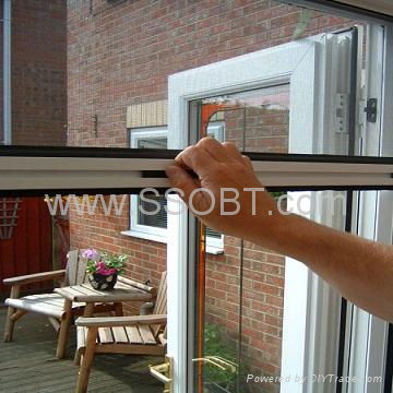 Retractable Door Screens 3