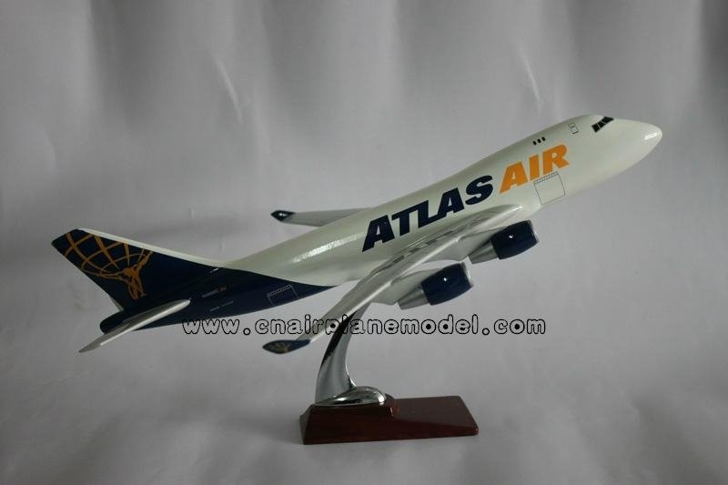 Resin airplane model B737-900 ATLAS Airlines 38cm 2